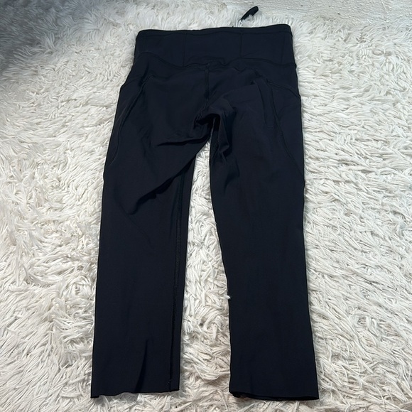 Lululemon Fast & Free Crop II *Nulux 19" Black - Picture 4 of 6